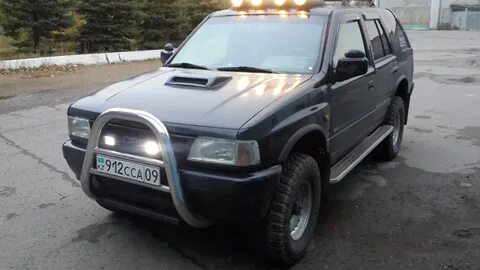 Опель фронтера а 2.4