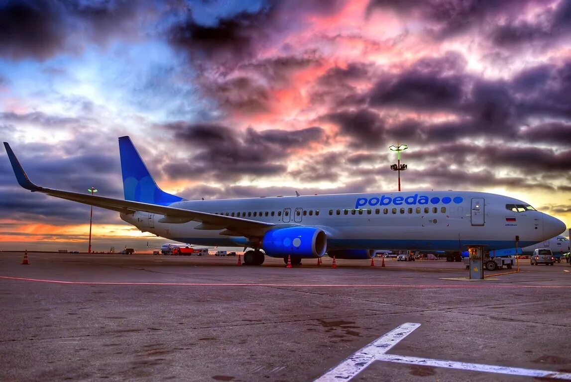 Сайт победа аэрофлот. Boeing 737-800 победа Анапа. Победа Аэро самолеты. Авиакомпания лоукостер «победа самолет. Боинг лоукостер.