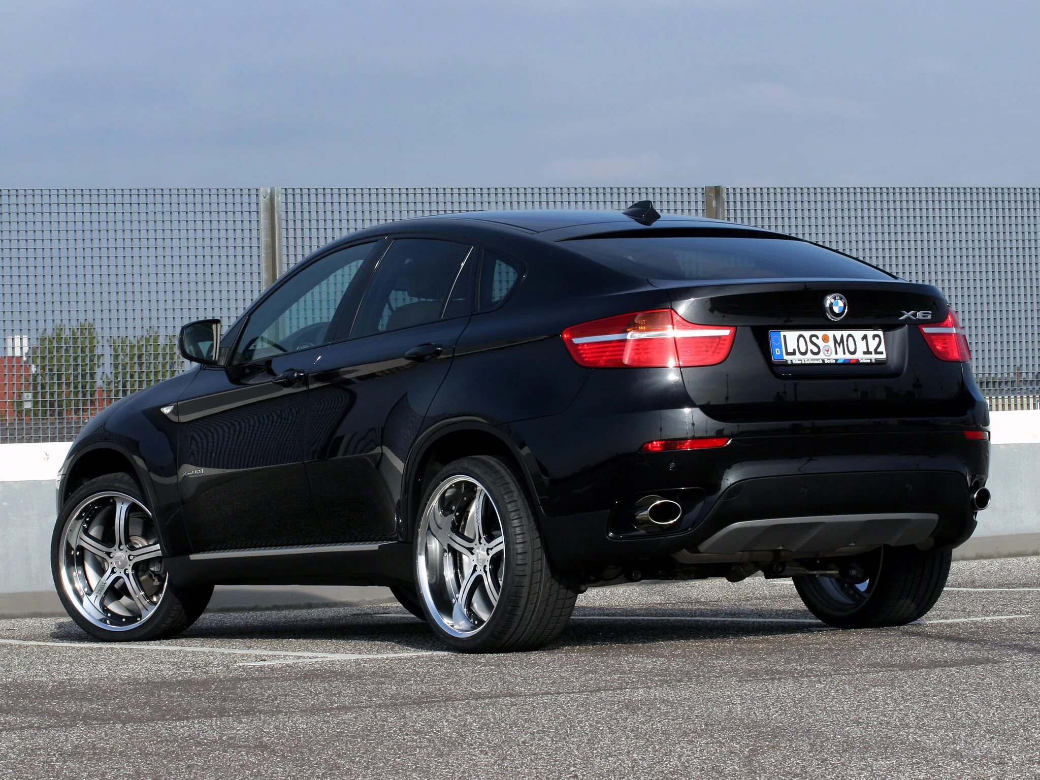 Тема x6. БМВ Икс 6. BMW x6 e71. БМВ х6 2010. БМВ x6 2000.