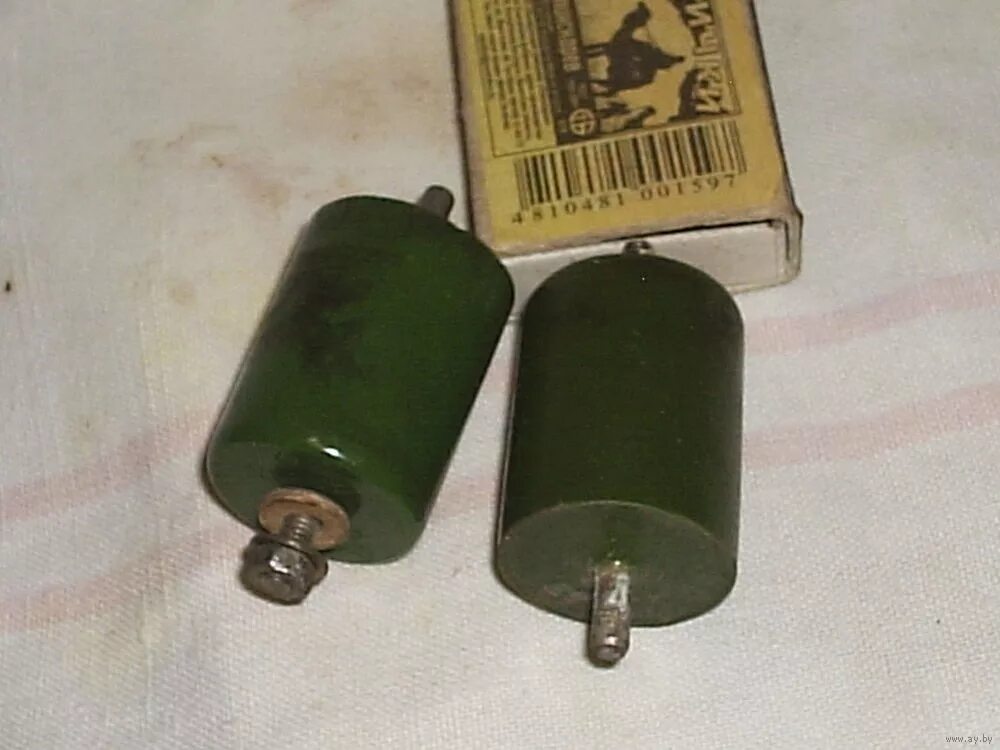Dong sung capacitor 0. Высоковольтные конденсаторы 10 кв. Конденсатор 2,2 nf 1000v. Конденсатор 10 кв 30 мкф. Пленочные импульсные конденсаторы высоковольтные к75.