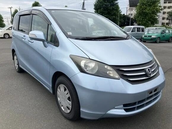 Хонда фрид 2009 фото. Honda freed 2009 года. Honda freed 2009 года. Хонда фрид 2009 год. Хонда фрид 2009.