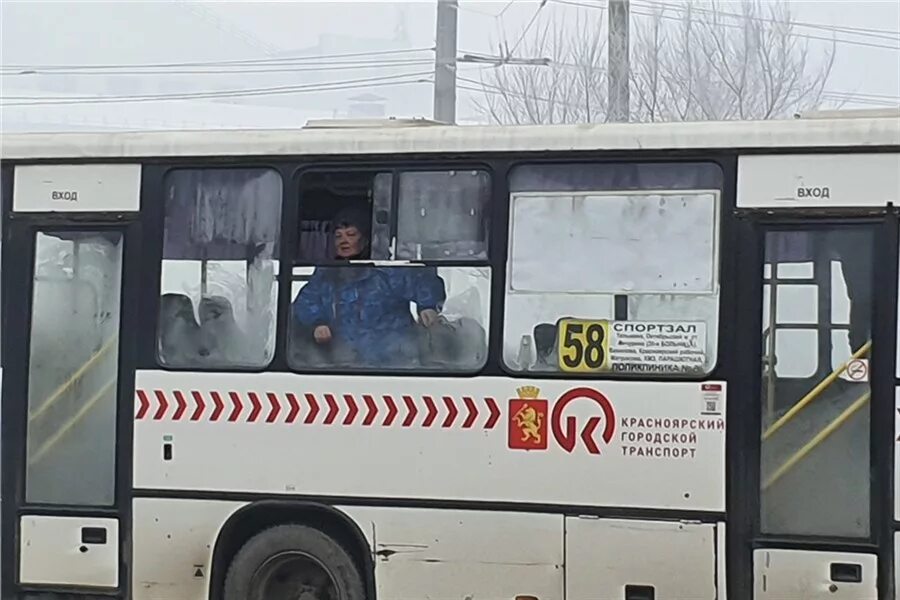 Время автобусов красноярский край. Красноярский автобус. Автобус Красноярск. Автобус 58. Автобус 58 Красноярск.