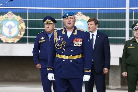 Командир 76
