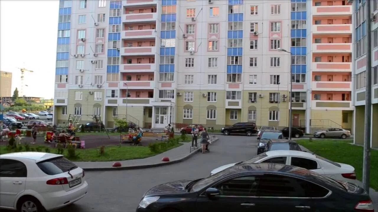 Жк красные ворота ростов на дону. Жск красные ворота ростов-на-дону суздальский 17. Жк красные ворота ростов на дону. Жк красные ворота ростов на дону. Жк красные ворота ростов-на-дону суздальский переулок.