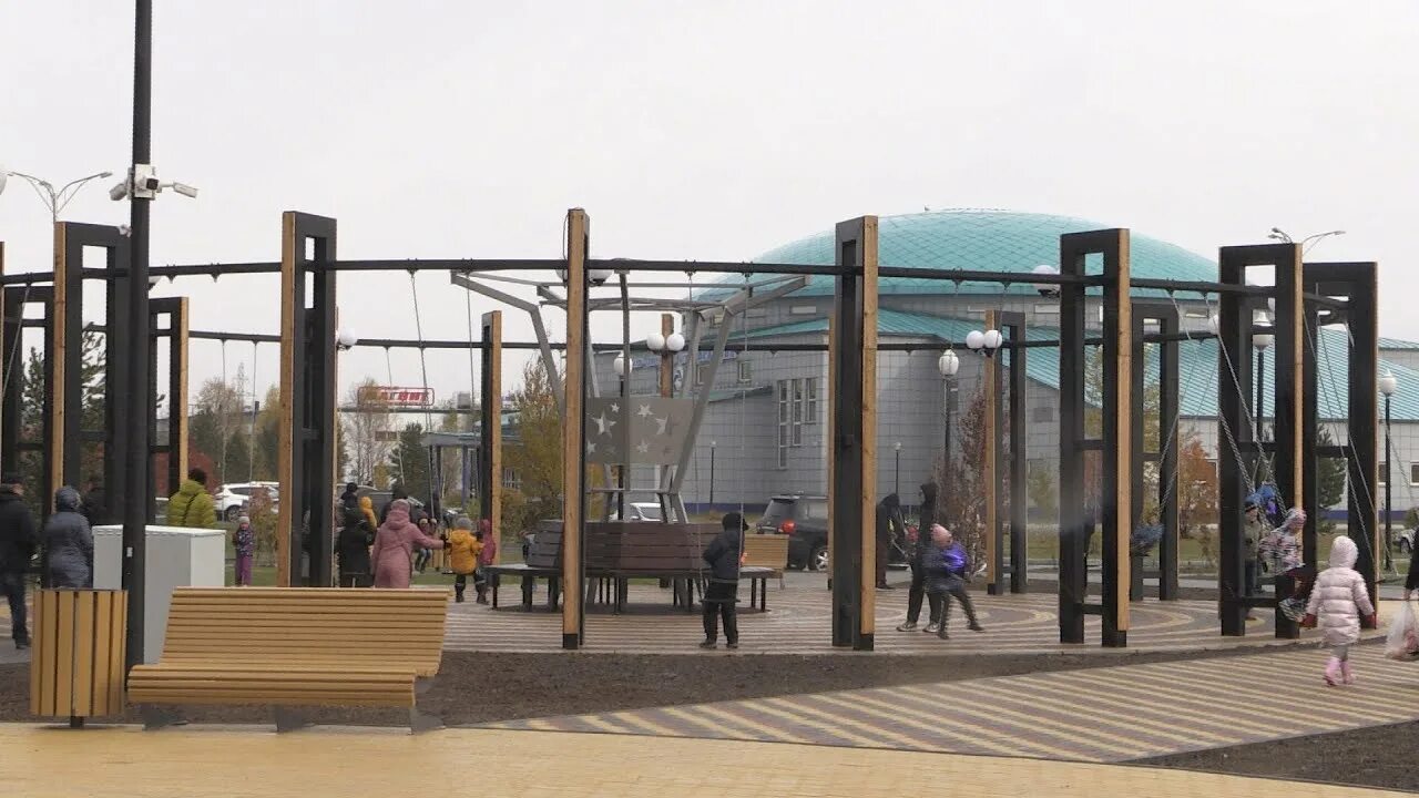 Звездный проезд 10 лангепас. Газета звезда лангепаса официальный сайт. Лангепас парк. Парк первопроходцев лангепас. Парк звезд лангепас.