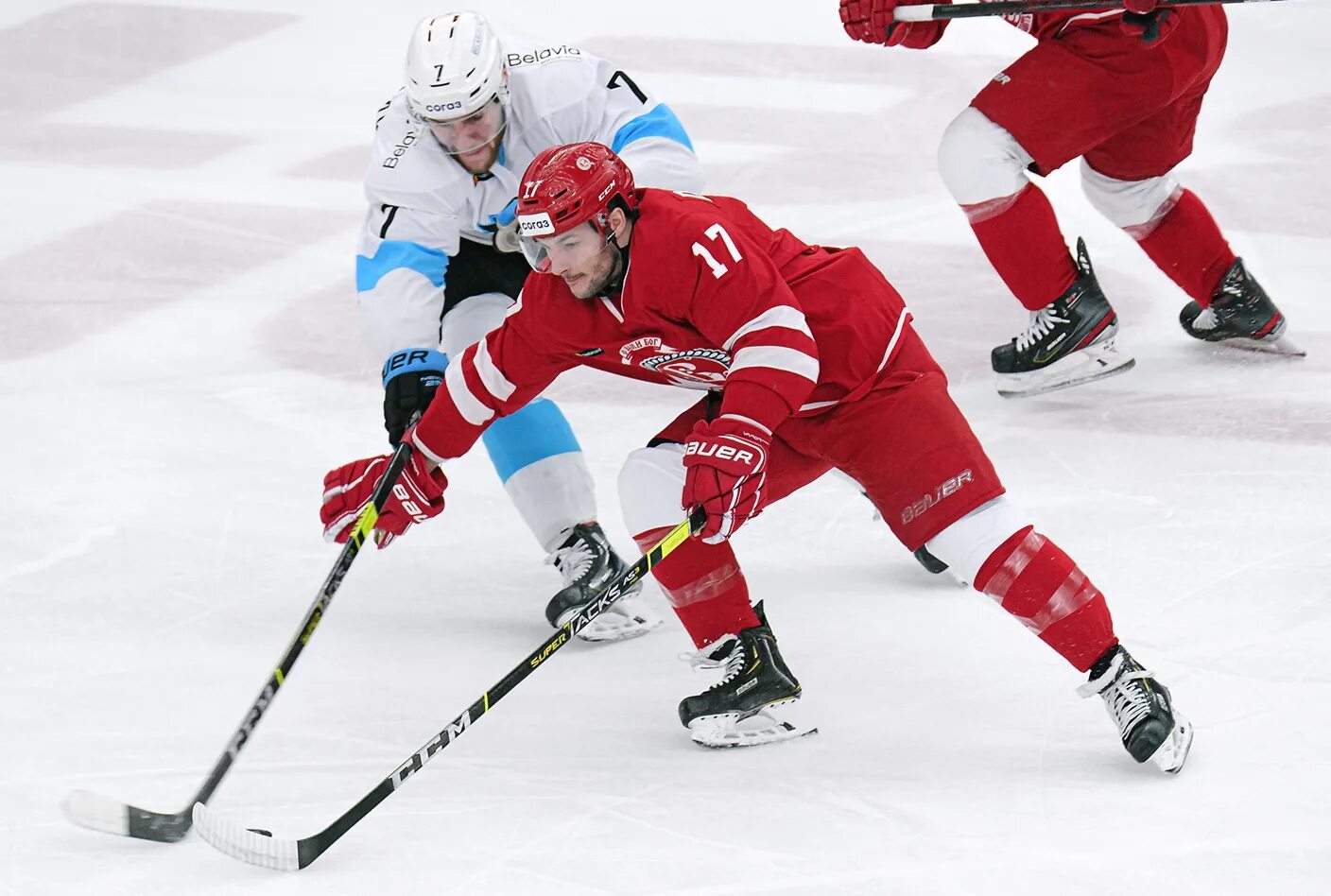 Динамо минск витязь прямая. Матчи хк витязь. Смотреть хоккей витязь динамо минск бесплатно. Кхл витязь динамо минск смотреть онлайн прямой эфир. Динамо минск витязь прямая.