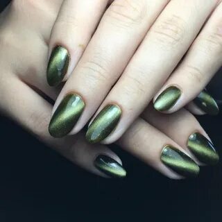 Светлый кошачий глаз