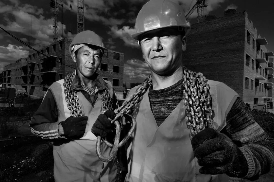 мужчина на час в новосибирске. сварщик. систмныйадминистратор. бариста зп. 2022.