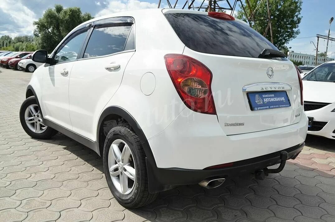 Саньенг 2011г. SSANGYONG Actyon 2011. Саньенг Актион 2011 белый. SSANGYONG Actyon 2011 дизель. SSANGYONG Action 2 белый.