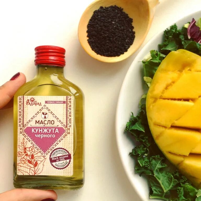 Масло кунжута радоград 100 мл. Кунжут sesame масло. Масло сезама. Кунжутное масло полезные. Масло кунжутное радоград 250 мл.