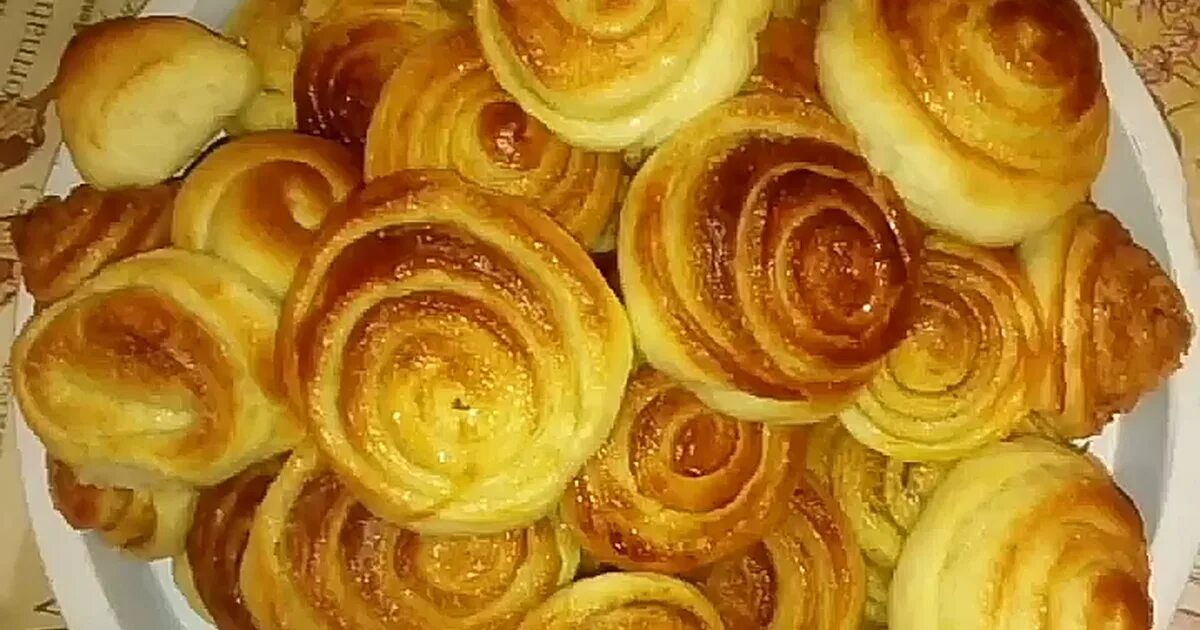Булочки с корицей и сахаром. Булочки с маком из дрожжевого теста. Сахарные булочки. Быстрый рецепт булочек с сахаром. Быстрый рецепт булочек с сахаром.