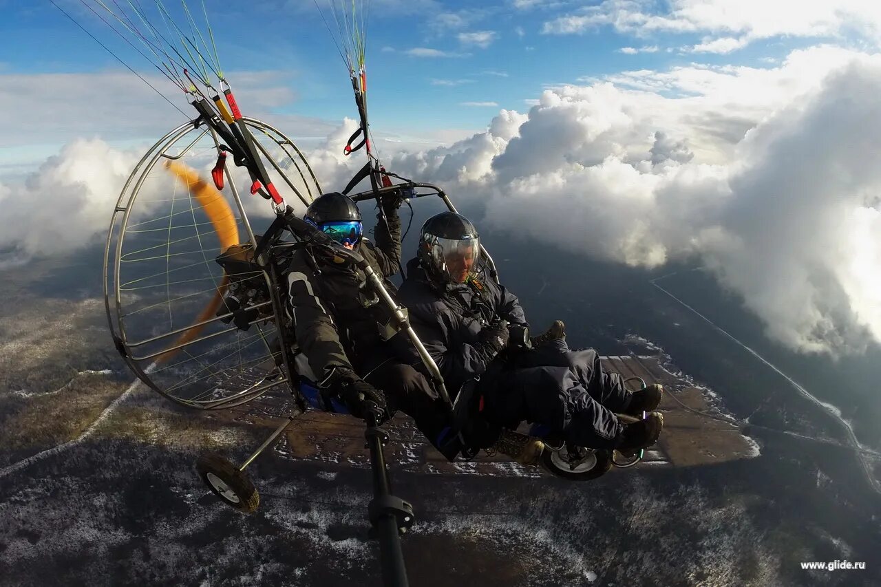 полет на дельтаплане в горах. полеты на безмоторках 9. мотопараплан тандем. скайбайк паралет.