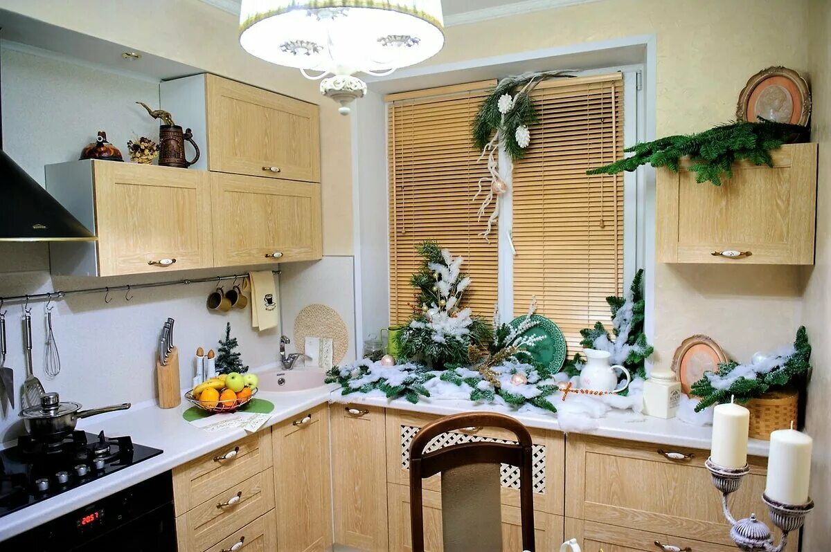 Февраль кухни. Кухонный гарнитур бетон светлый. Красно белая кухня. Красно серая кухня. Февраль кухни.