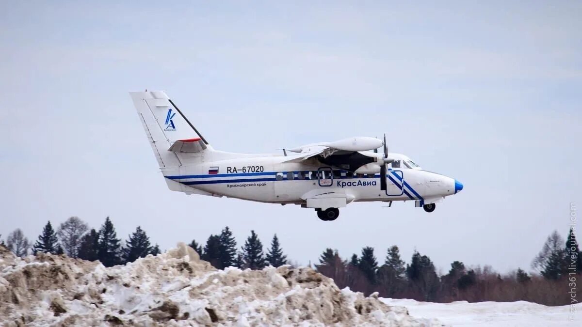 Эк 213 самолет. Атр-42 самолет красавиа. самолет atr 72 красавиа. красавиа самолеты барнаул. самолёты красавиа красноярск барнаул.