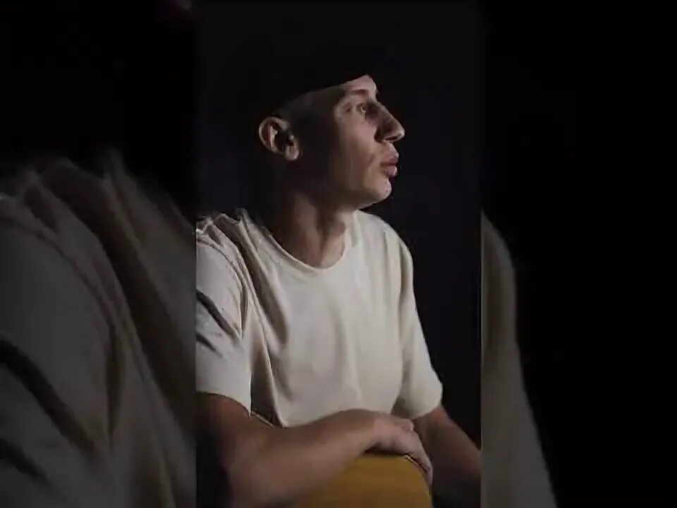 Картинка песни добро дворовый. Мало пацанам. Дворами мимо магазина. Дворами мимо магазина. Дворами мимо магазина.