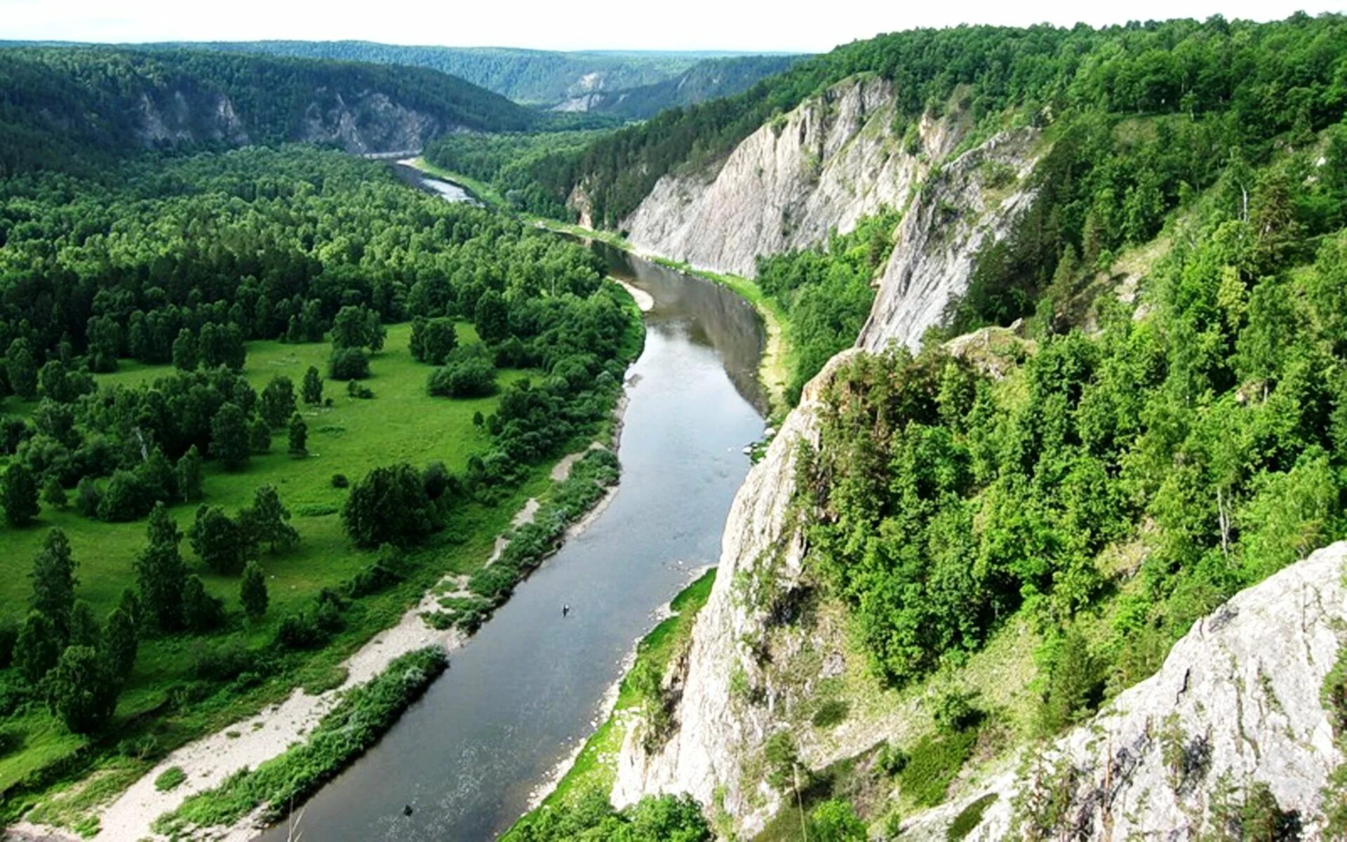 White river. Национальный парк Башкирия. Максютово Башкортостан река белая. Река белая Белорецк. Янгантау национальный парк.