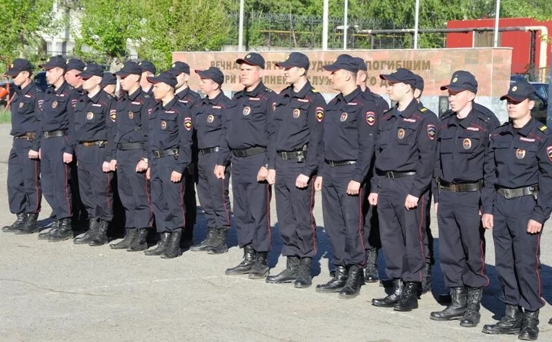 пермские полицейские номера. номер телефона полиции пермь. номера телефонов экстренных служб. номер телефона полиции пермь. дзержинский отдел полиции пермь.