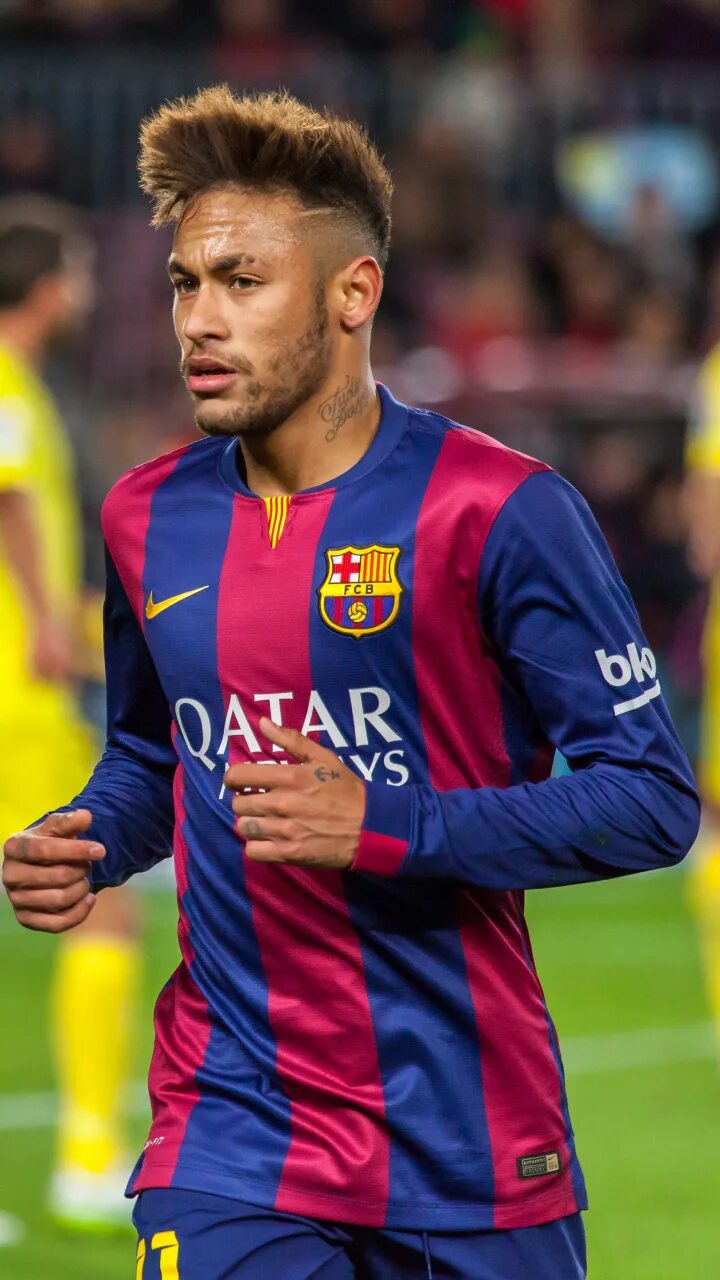 Каким номером играет неймар. Neymar jr. неймар джуниор. neymar футболист. неймар игрок барселоны.