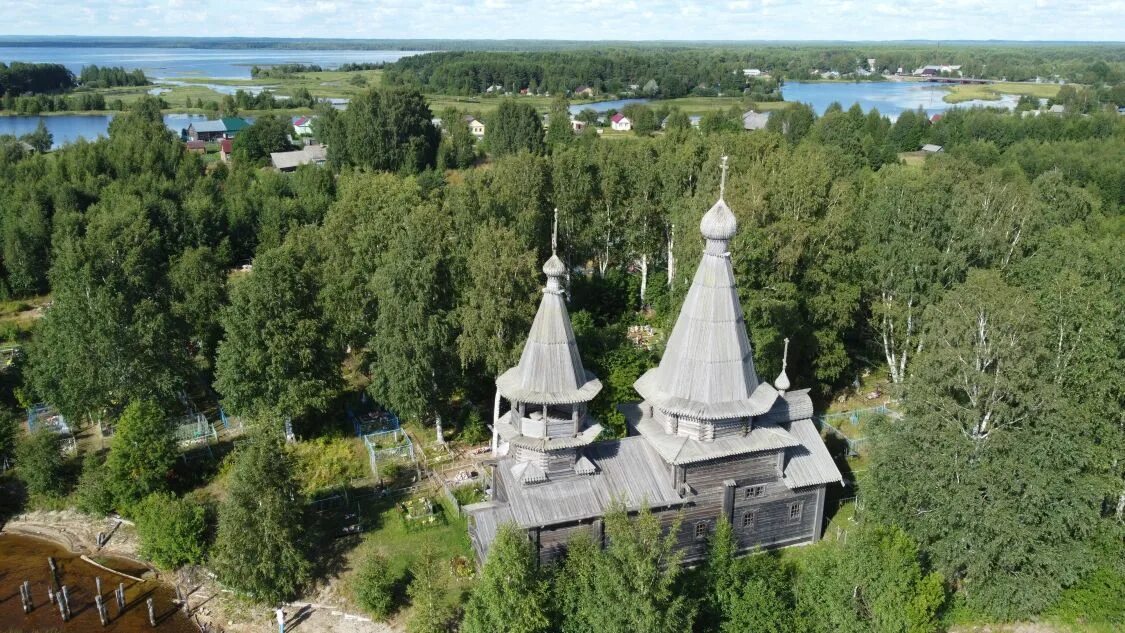 Деревня чёлмужи в карелии. Дорога в челмужи. Богоявленская церковь челмужи. Поселок челмужи карелия. Чёлмужи церковь.
