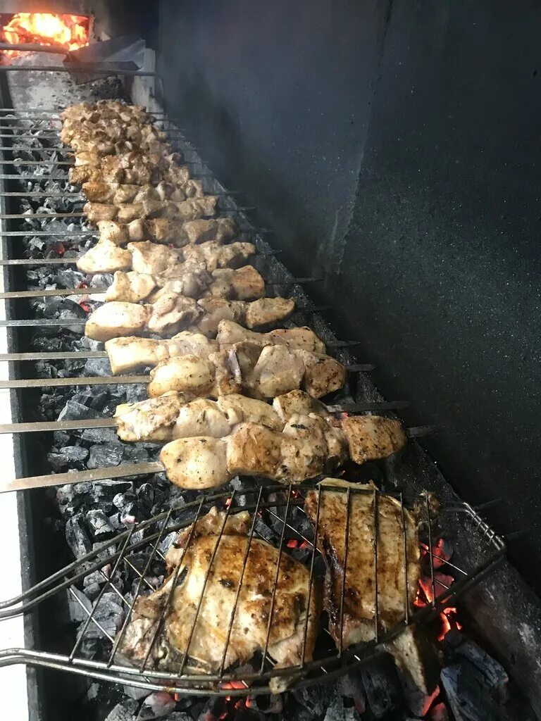 Шашлык даром 73 ульяновск. Шашлык даром 73. Шашлыков ульяновск. Шашлык на мангале. Шашлык.