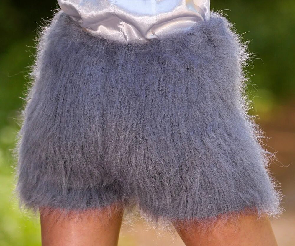 йети бигфут сасквоч леший. мастиф тибетский мастиф. венгерская овчарка пули. трусы с мехом. пушистые звери.