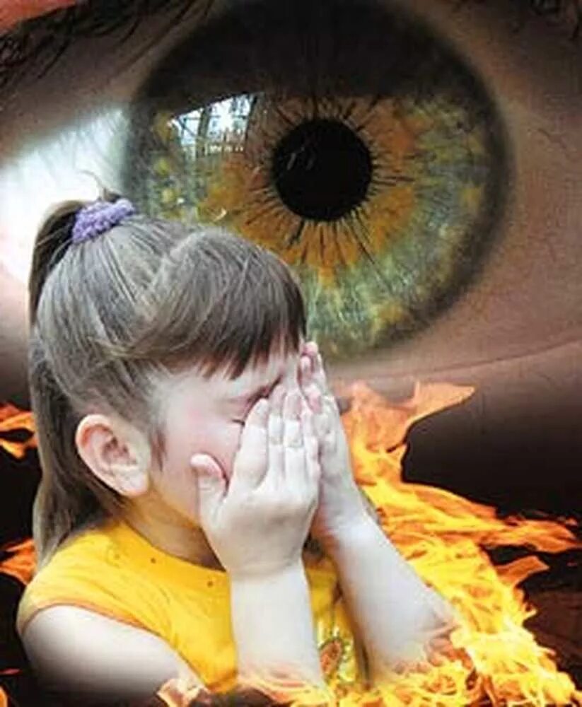 Порча через детей. Сглазили ребенка. Evo lutio обида. Снятие порчи отливка воском. Снять порчу с ребенка.