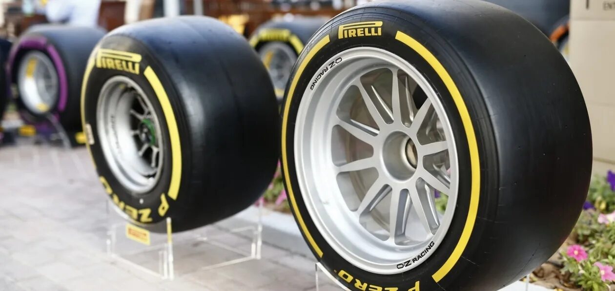 Spa. Pirelli f. Pirelli tyres f1. Formula 2 2022 18-inch pirelli tyres. Шины пирелли формула 1.