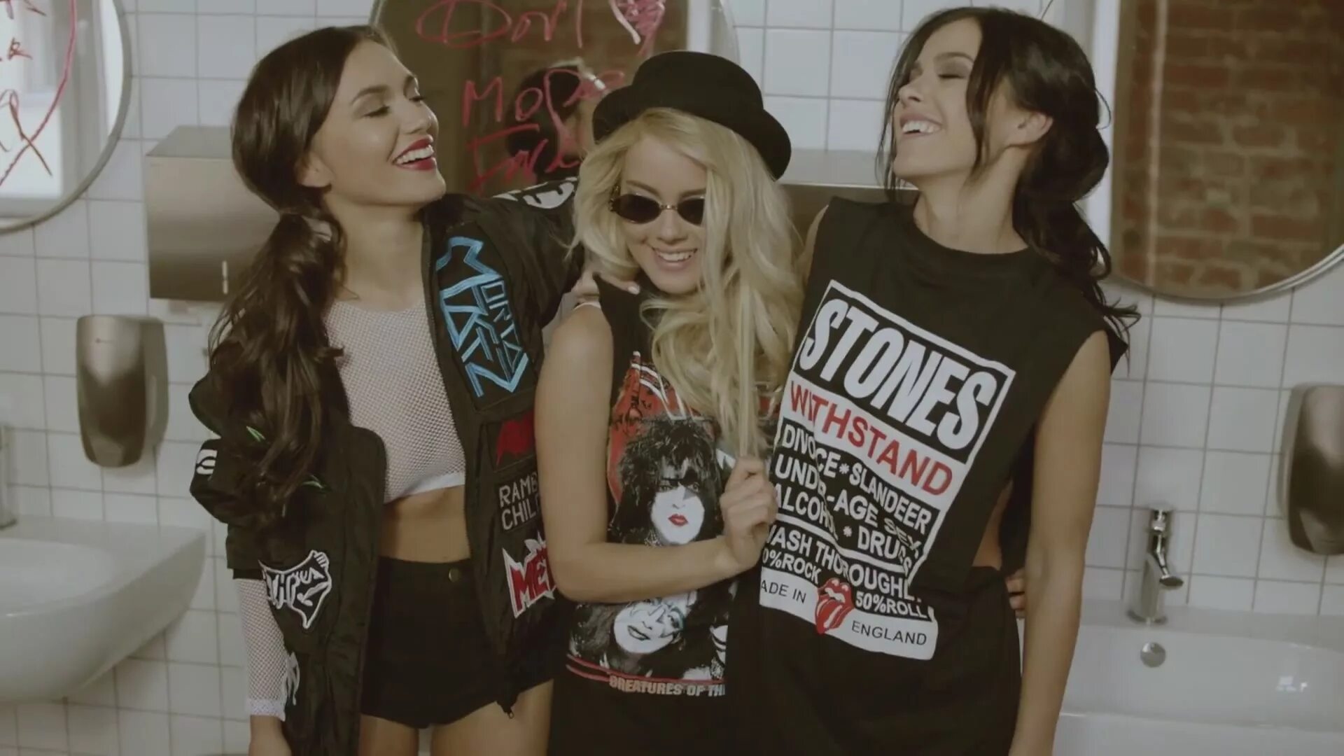 О, мама serebro. Группа серебро фото. Grey serebro текст перевод. Группа serebro. Группа serebro.