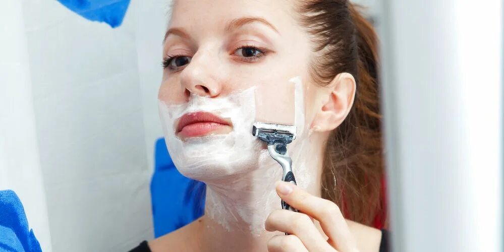 Morning shave. Sony soft skin portrait mode. Бритье лица девушки. Девушка бреет волосы. Дзен японки бреют руки.