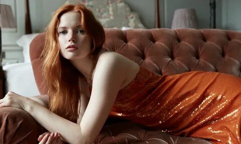 Ellie Bamber - SOHO House November 2022.