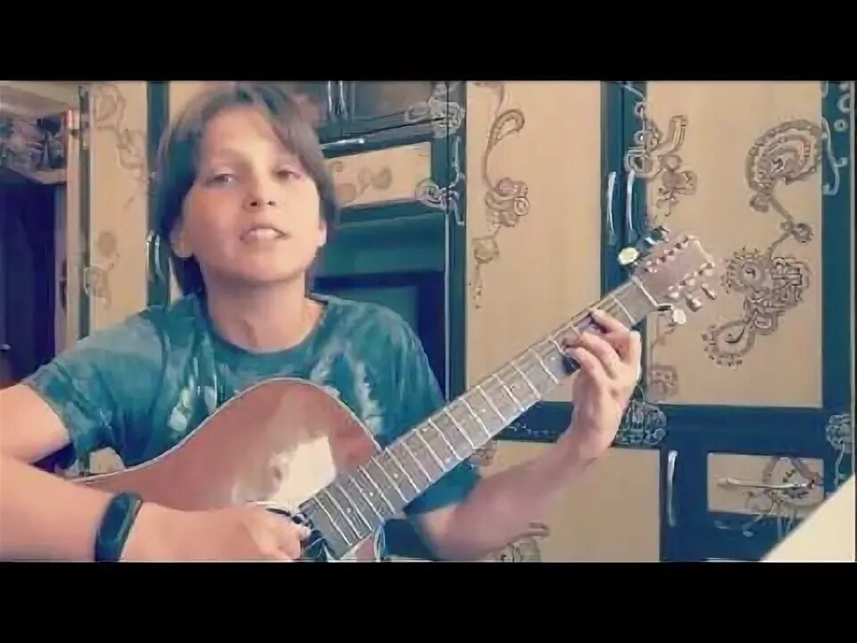 Между нами лизер на гитаре. Гитара april 2014. лизер не ангел аккорды. песня не ангел lizer слушать.