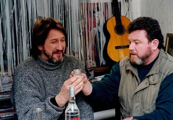 песня посвященная михаилу евдокимову ты вернешься. посвящается круг. михаилу посвящается. песня посвященная михаилу евдокимову ты вернешься. 2005.