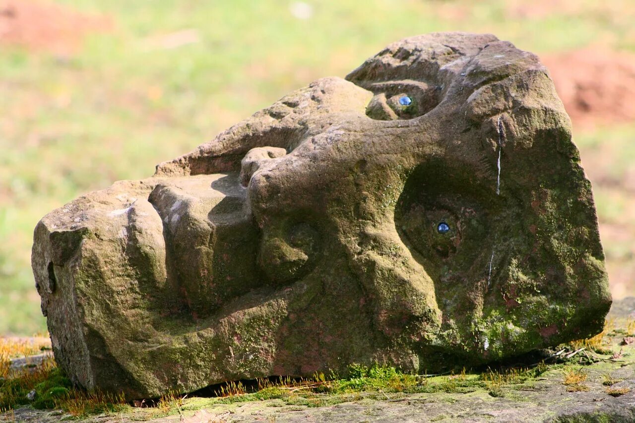 Необыкновенное камни. Парк скульптур «Stone Park». Странные камни. Каменные скульптуры. Каменная голова.