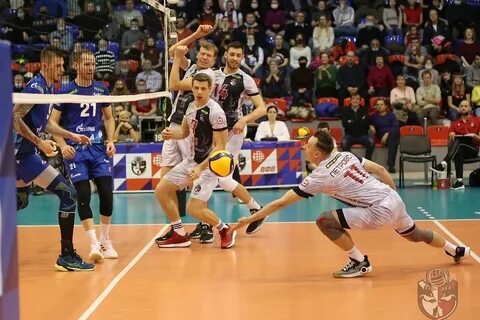 Волейбол сегодня кто играет во сколько