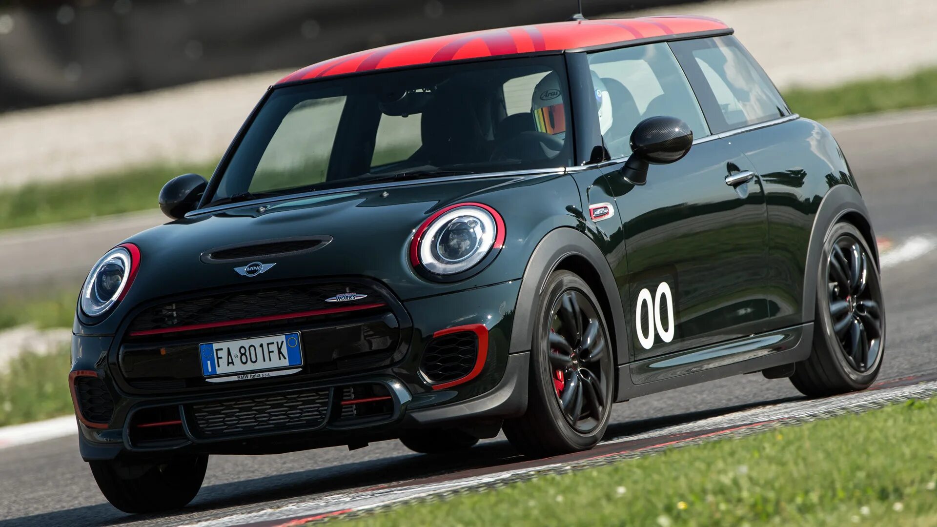 Мини купер jcw. Mini cooper jcw 2016. mini cooper john cooper works. мини джон купер воркс. mini cooper s jcw.