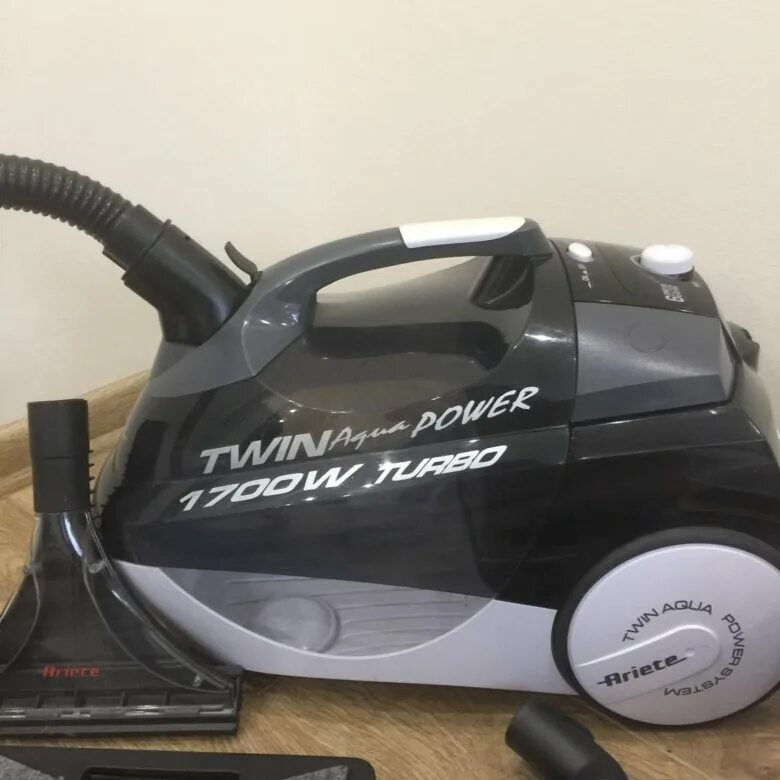 Моющий пылесос ariete. Пылесос twin aqua power 1600w. моющий пылесос ariete twin aqua power 1600w. ariete 1700 w turbo. пылесос ariete 1600w.