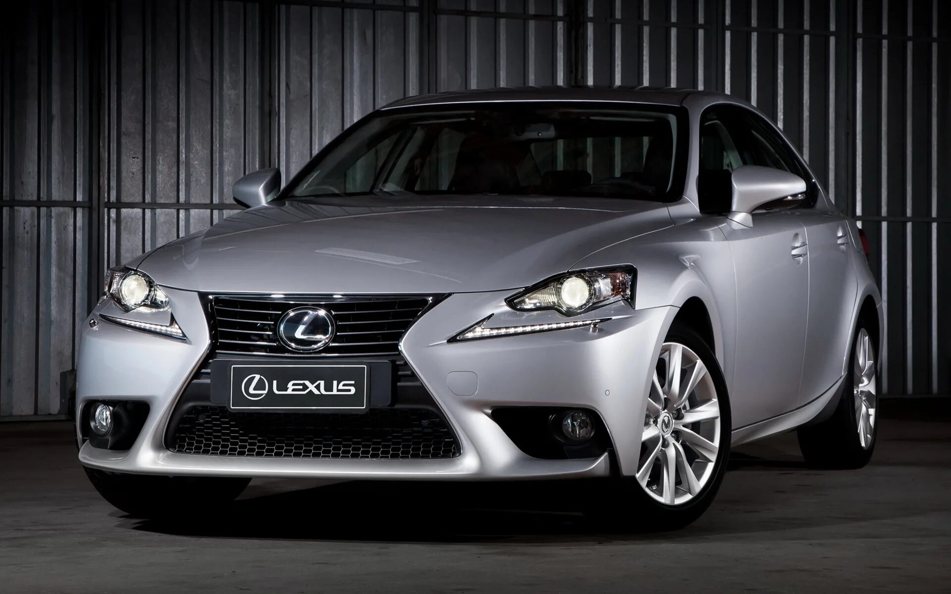 Lexus is поколения. Lexus is 250 2013. Лексус ИС 250 премиум. Lexus is250 xe30. Лексус is250 2013.