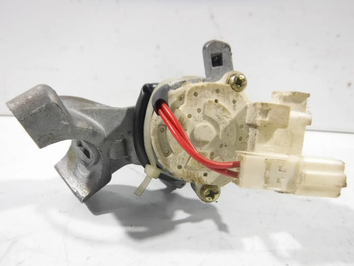 Зажигание лифан солано 620. Замок зажигания солано артикул 2013 год. Зажигание лифан солано 620. Модуль зажигания lifan solano. Замок зажигания с личинками лифан солано.