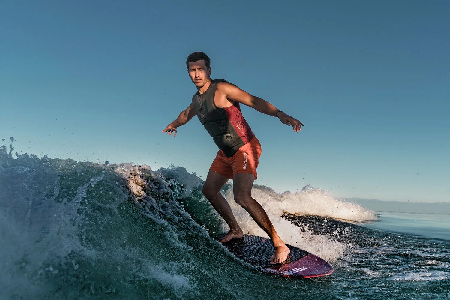 Do water sports. Вейксерф. Боул вейксерф. Вейкборд и вейксерф.