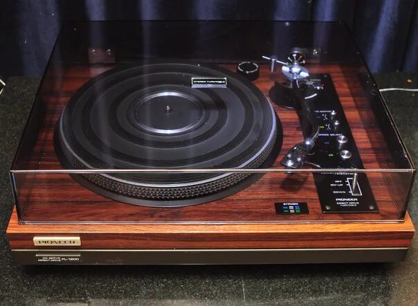 Pioneer 1200 виниловый проигрыватель. Kenwood KP-5050. Trio KP-5050. Проигрыватель виниловых пластинок Denon 1982 года. Куплю проигрыватель виниловых пластинок б у