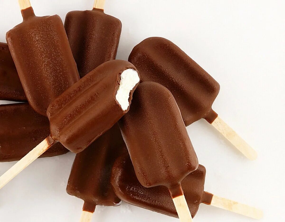 Мороженое эскимо в шоколаде. Мороженое чистая линия пломбир эскимо 80 г. 48 копеек эскимо в темном шоколаде. Мороженое эскимо магнат шоколадный трюфель. Мороженое российское чистая линия 80г.
