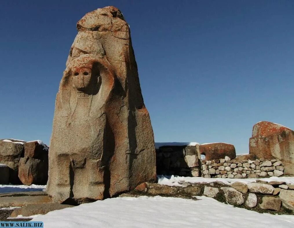 Руины хаттуса. Врата сфинксов хаттуса. Ворота сфинкса. Аладжа хююк турция. Ворота сфинкса.