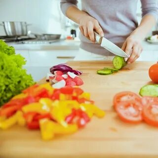 Slicing vegetables