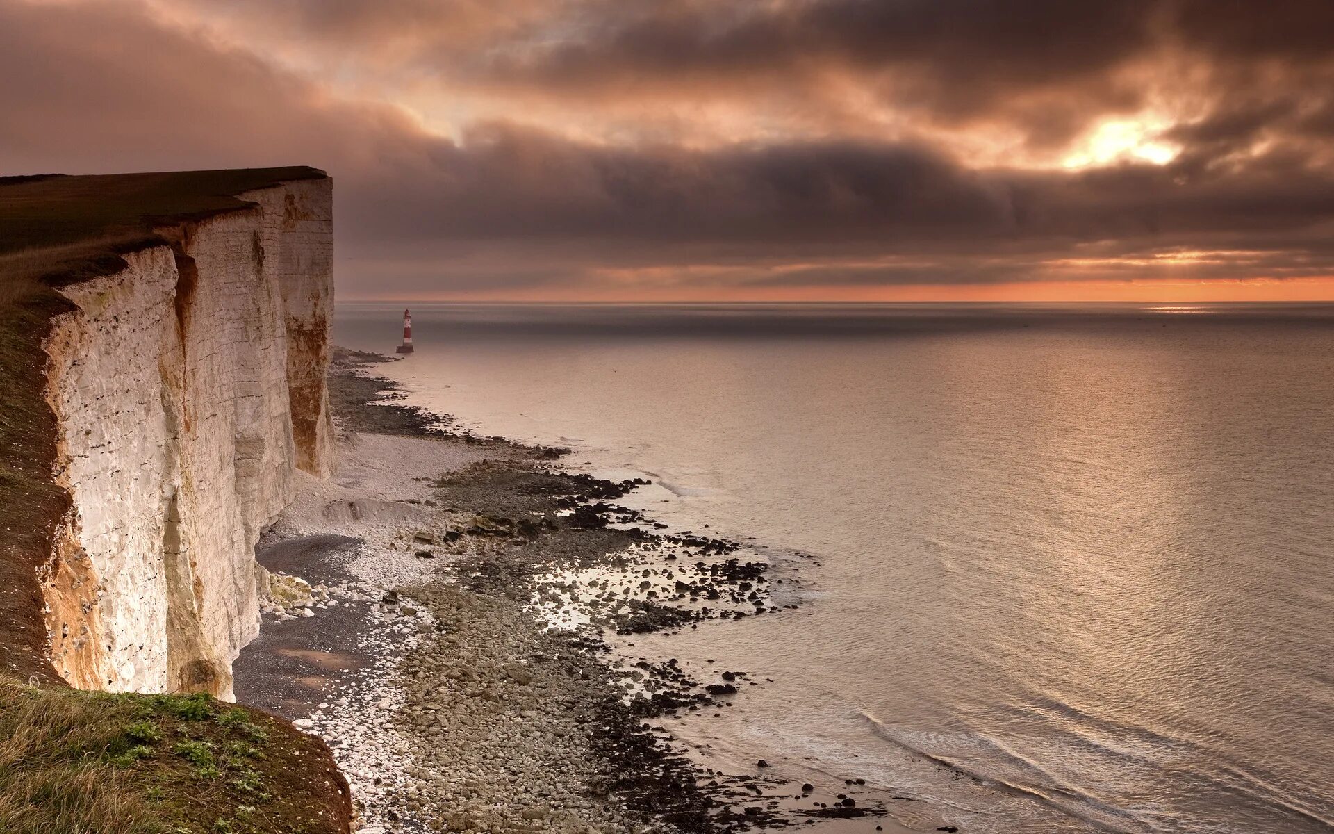 Облака над морем. Жк телевизор asano 32lh7030s. 22lt5900 skyline подставка. Красивые морские пейзажи. Северная атлантика океан.