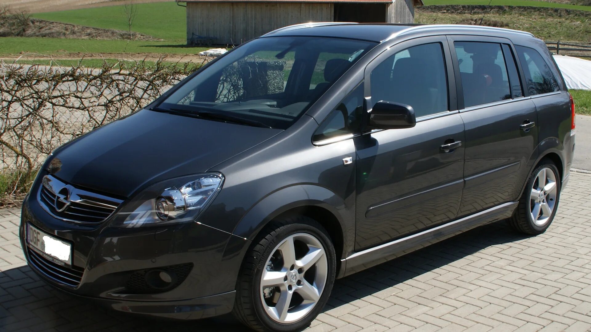 Опель Зафира 2010. Opel Zafira b. Опель Зафира б 2010. Опель Зафира б 1.8. Автомобиль опель зафира б