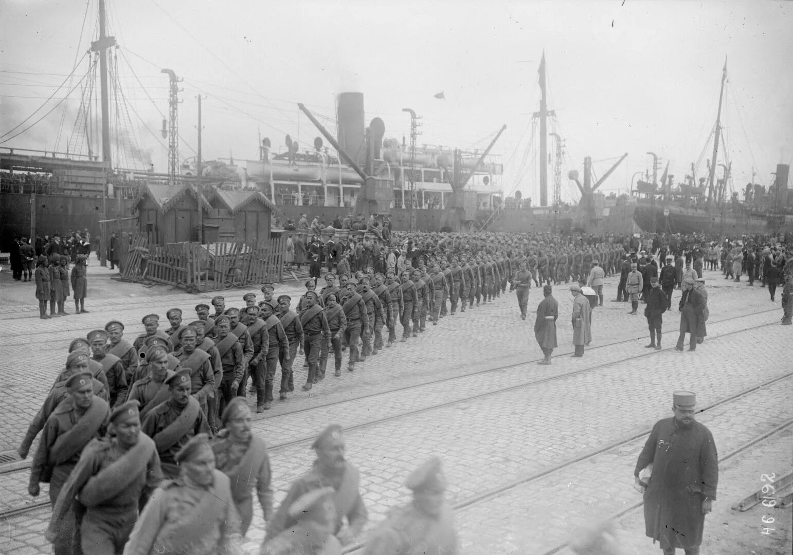 Что такое экспедиционный корпус. Экспедиционный корпус во франции (1916-1918).. русский экспедиционный корпус во франции 1916 год. русский экспедиционный корпус во франции. экспедиционный корпус русской армии во франции, 1916 год.