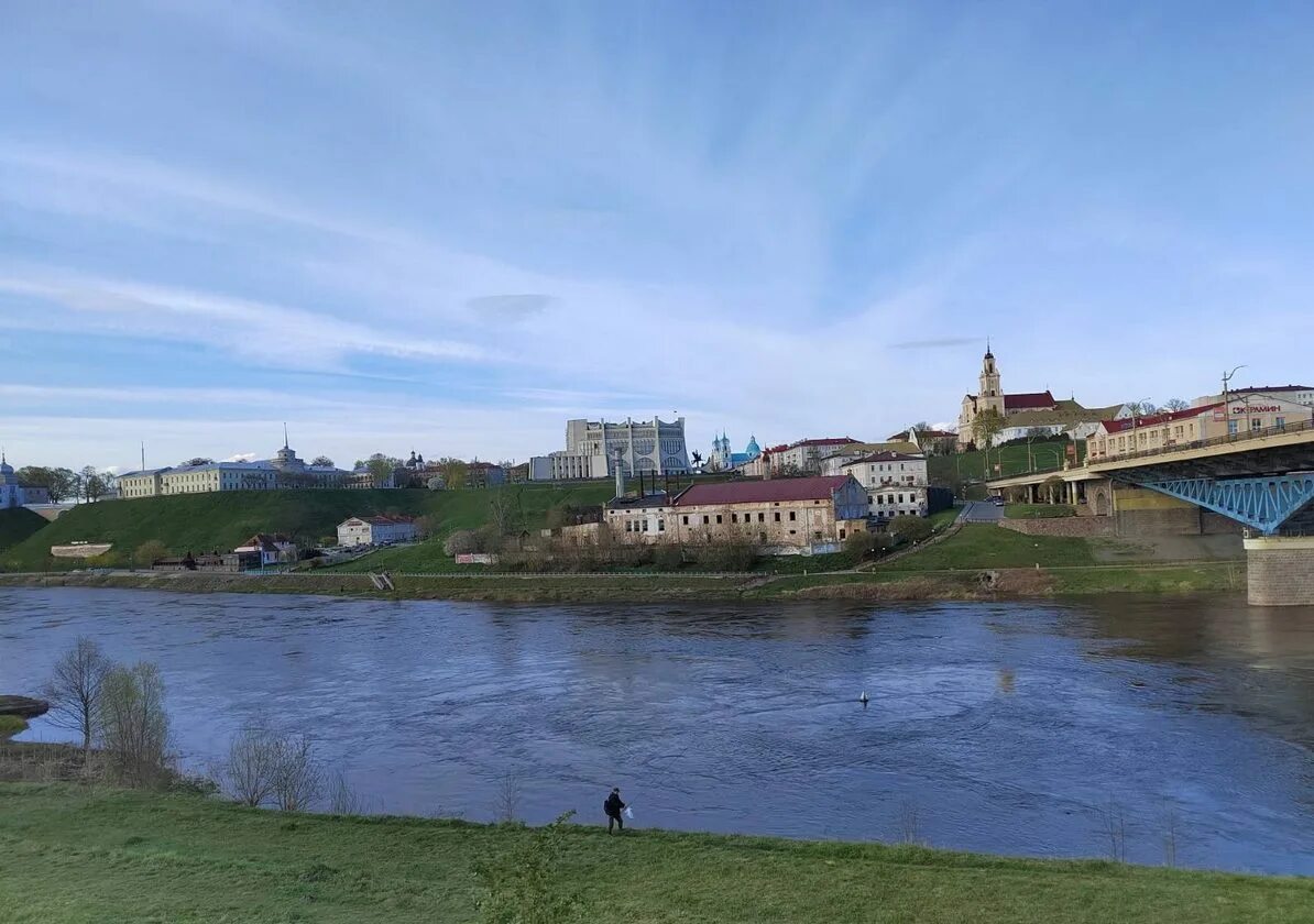 Река в гродно. Гродно река Неман. Река Неман Литва. Гродно набережная Немана. Неман (город).