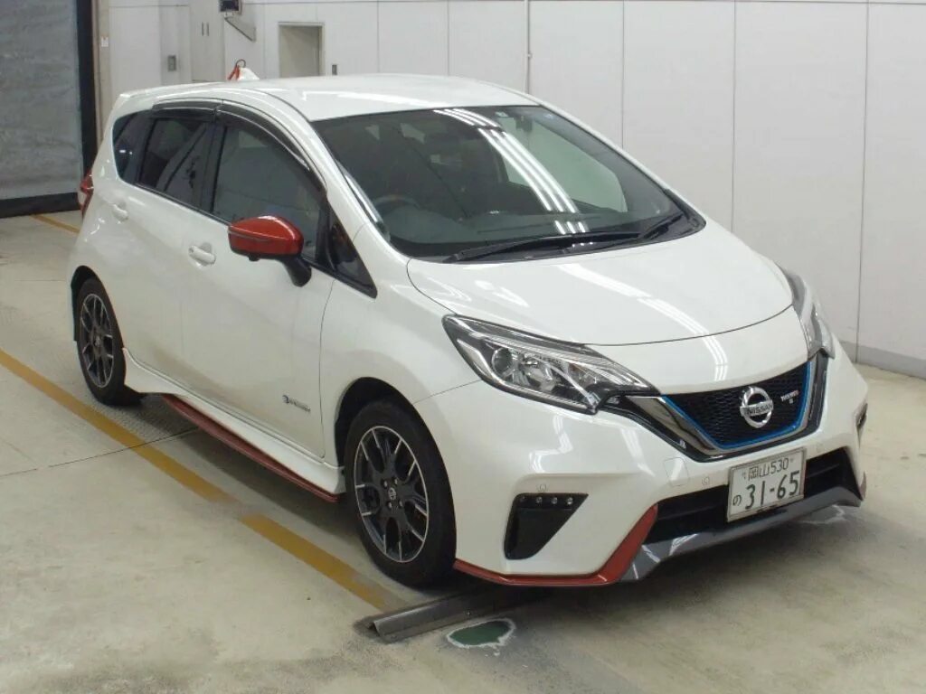 Nissan Note e-Power Nismo. Nissan Note 2019. Ниссан ноут 2019 гибрид. Nissan Note 2018.