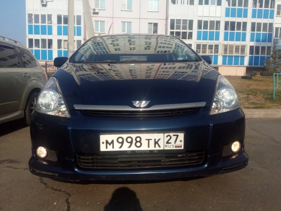 Лампы ближнего света ксенон тойота авенсис 2007. Тойота эстима 2009 лампа ксенон. Toyota 90981-20008 лампа газоразрядная. Лампочка тойота виш 2004г. Toyota wish лампа ближнего.