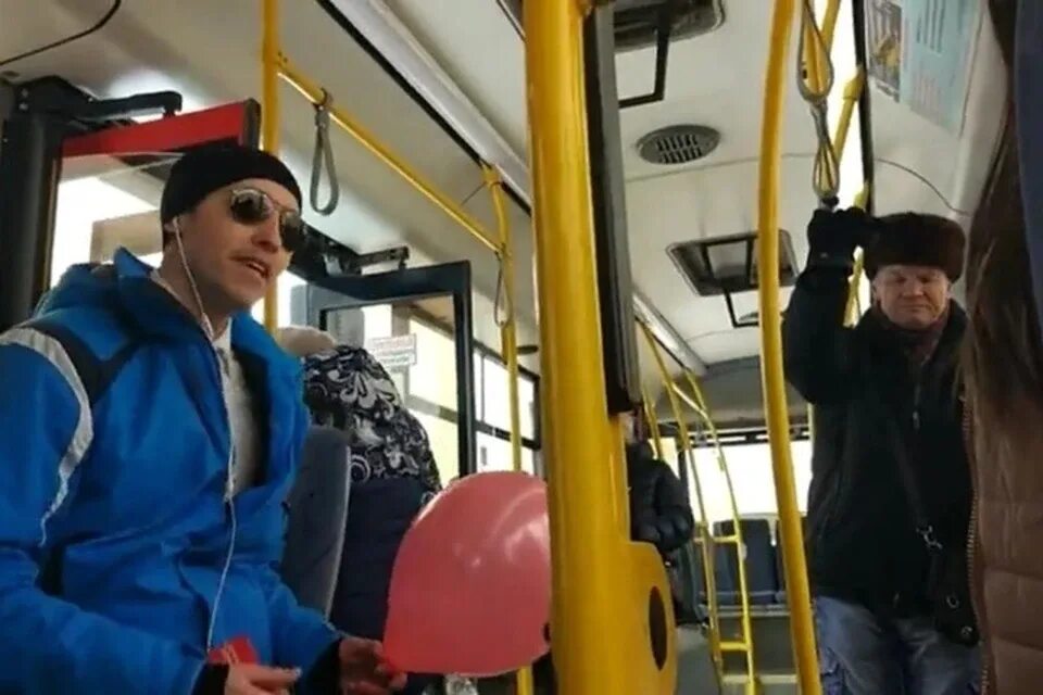 Муп патп казань. Казань кондуктор валидатор. Терминал кондуктора. Кондукторы патп 2 казань. Кондукторы патп 2 казань.